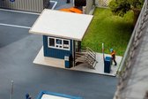 Faller - Gatekeeper lodge with overhanging roof - FA130626 - modelbouwsets, hobbybouwspeelgoed voor kinderen, modelverf en accessoires