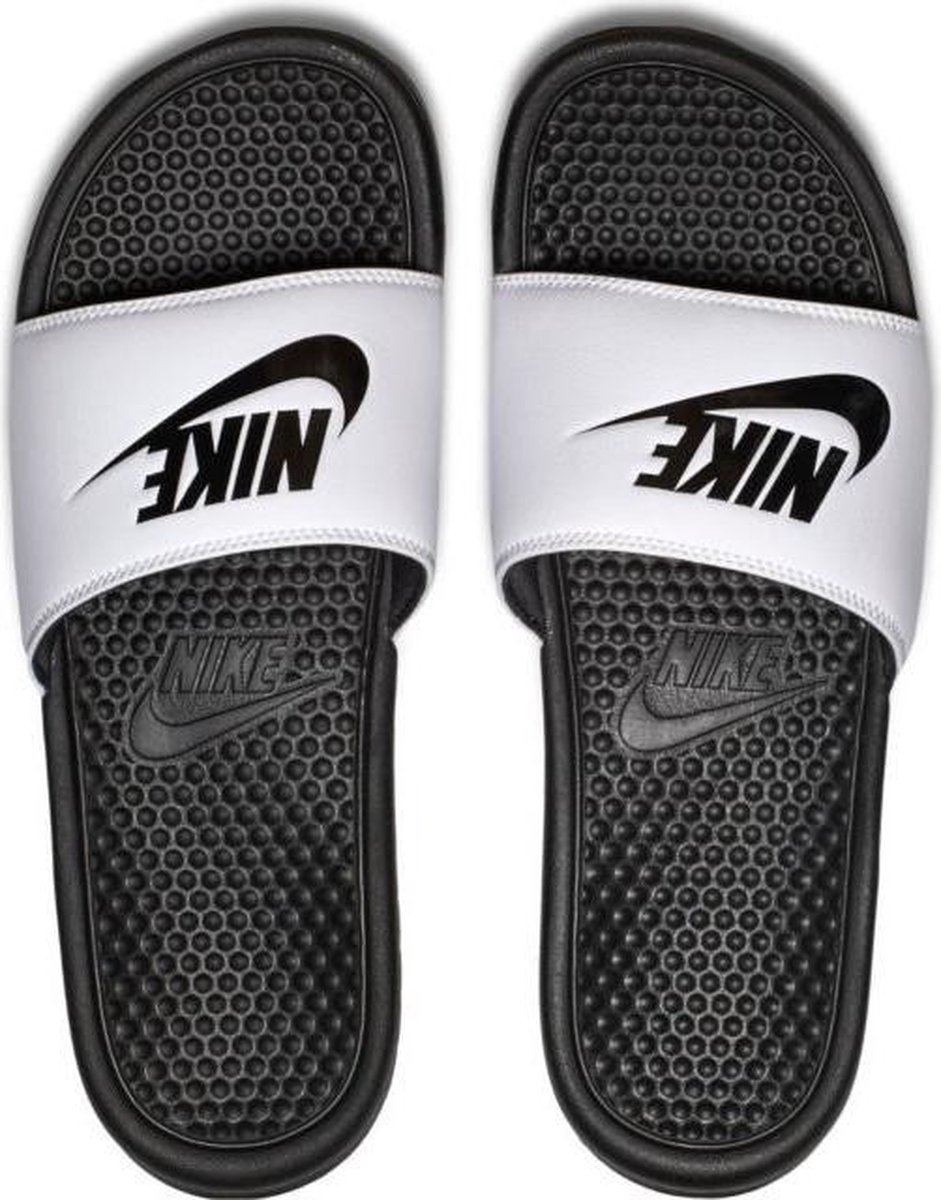 oriëntatie Uitmaken Sjah Nike Benassi Swoosh/Nike - Slippers - zwart - 39 | bol.com