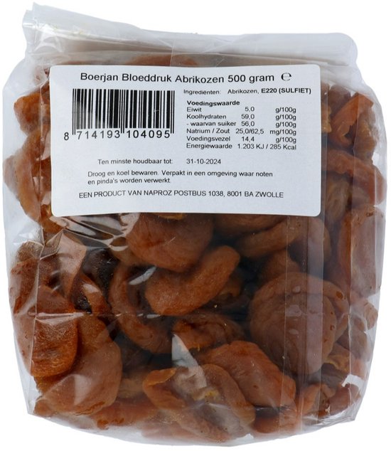 Zak met gedroogde abrikozen van 500 gram met voedingswaarde-informatie en ingrediënten.