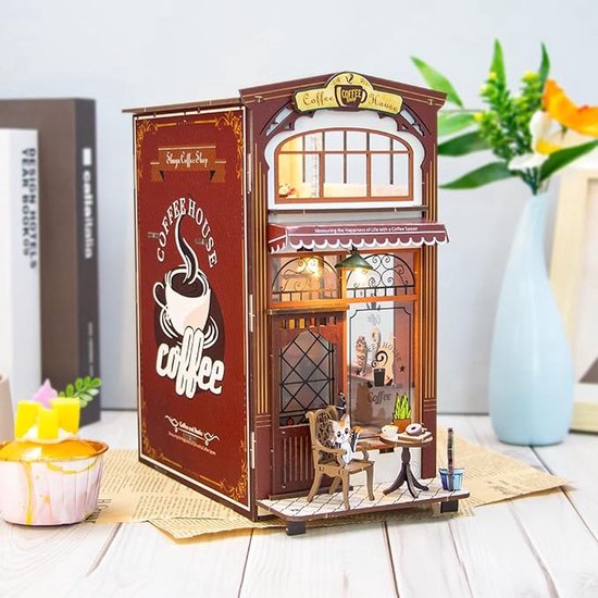 DIY Book Nook Kit-(luxe editie)- -Kattencafé Model Bouwpakket-houten modelbouw voor Volwassenen-DIY Miniatuur Poppenhuis Boekennook Boekenplank Insteekdecor-3D Houten Boekennook Miniatuurkit met LED-licht