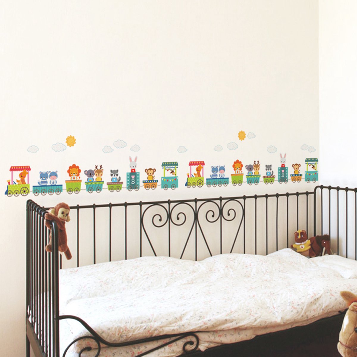 Ambiance Sticker Decoratieve muurstickers met twee dierentreintjes. Multi color