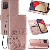 Vierbladige sluiting reliëf gesp Mobiele telefoon bescherming lederen tas met lanyard & kaartsleuf & portemonnee & beugel functie voor Samsung Galaxy A02S (rose goud)