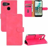 Voor Kyocera Gratina KYV48 Effen Kleur Huidgevoel Magnetische Gesp Horizontale Flip Kalf Textuur PU Lederen Case met Houder & Kaartsleuven & Portemonnee (Rose Rood)