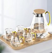Glazen karaf met deksel, 2 liter, met 4 kopjes, 1 dienblad, waterkaraf in modern diamantdesign, decoratie voor de woonkamer, waterkan, hittebestendige glazen kan voor ijsthee/melk/koffie