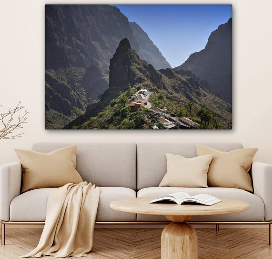 Une vue du village de montagne et des montagnes Tenerife Espagne 120x80 cm - Tirage photo sur toile (Décoration murale salon / chambre)