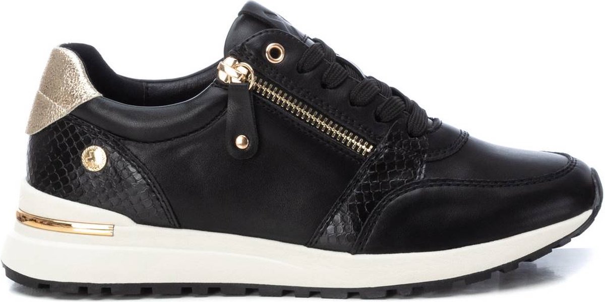 XTI 143202 Trainer - ZWART