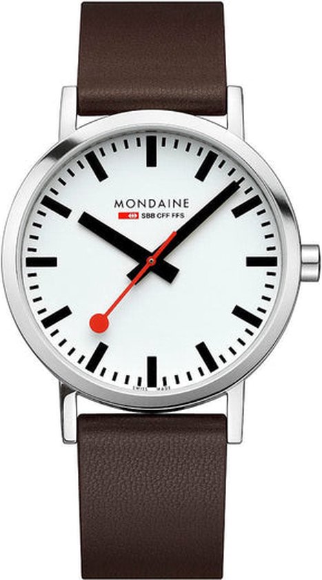 Wit wijzerplaat horloge met zwarte indexen, zwarte wijzers, rode secondewijzer en bruine leren band.