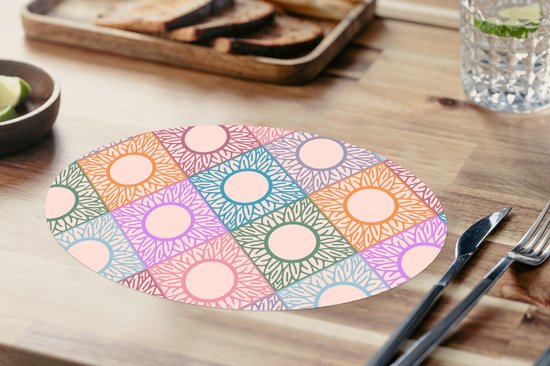 Placemats ovaal - Onderleggers - Ovale placemats - Zonnebloem - Ruit - Patronen - 6 stuks