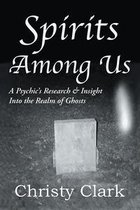 Omslag Spirits Among Us