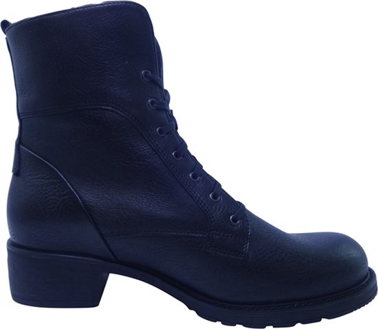 Zwarte dames veterboot met gesloten vetersluiting en blokhak.