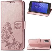 Voor Samsung Galaxy J3 (2018) vierbladige sluiting reliëf gesp mobiele telefoon bescherming lederen tas met lanyard & kaartsleuf & portemonnee & beugel functie (rose goud)