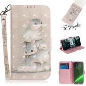 3D-schilderijpatroon Gekleurde tekening Horizontale lederen flip-hoes met houder & kaartsleuven en portemonnee voor Motorola Moto G7 / Moto G7 Plus (drie eekhoorns)