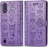 Voor Galaxy A01 Mooie kat en hond reliëfpatroon Horizontale flip lederen tas, met houder & kaartsleuven & portemonnee & cartoon sluiting & lanyard (paars)