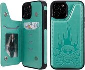 Skull Head Embossing Pattern Schokbestendige beschermhoes met houder & kaartsleuven & portemonnee voor iPhone 12/12 Pro (groen)