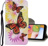 Voor Samsung Galaxy A20e Gekleurde Tekening Patroon Horizontale Flip PU Lederen Case met Houder & Kaartsleuven & Portemonnee & Lanyard (Chrysanthemum Vlinder)