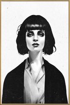 JUNIQE - Poster met kunststof lijst Mrs Mia Wallace -30x45 /Wit &