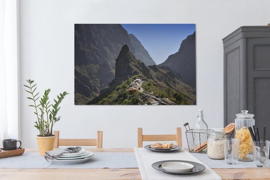 Une vue du village de montagne et des montagnes Tenerife Espagne 120x80 cm - Tirage photo sur toile (Décoration murale salon / chambre)