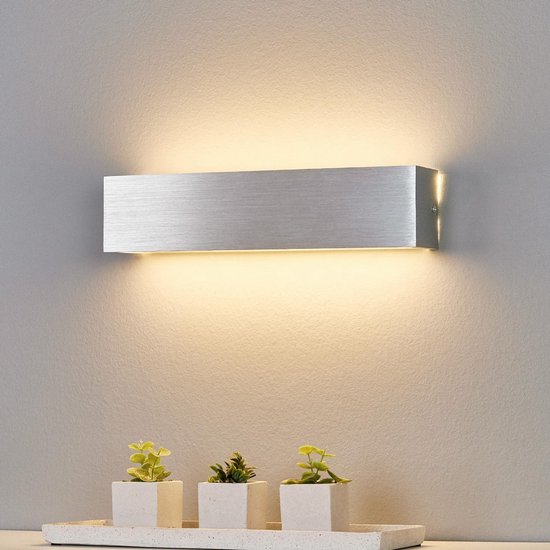 Lindby - LED wandlamp - 1licht - kunststof, metaal, glas - H: 8 cm - geborsteld aluminium - Inclusief lichtbron