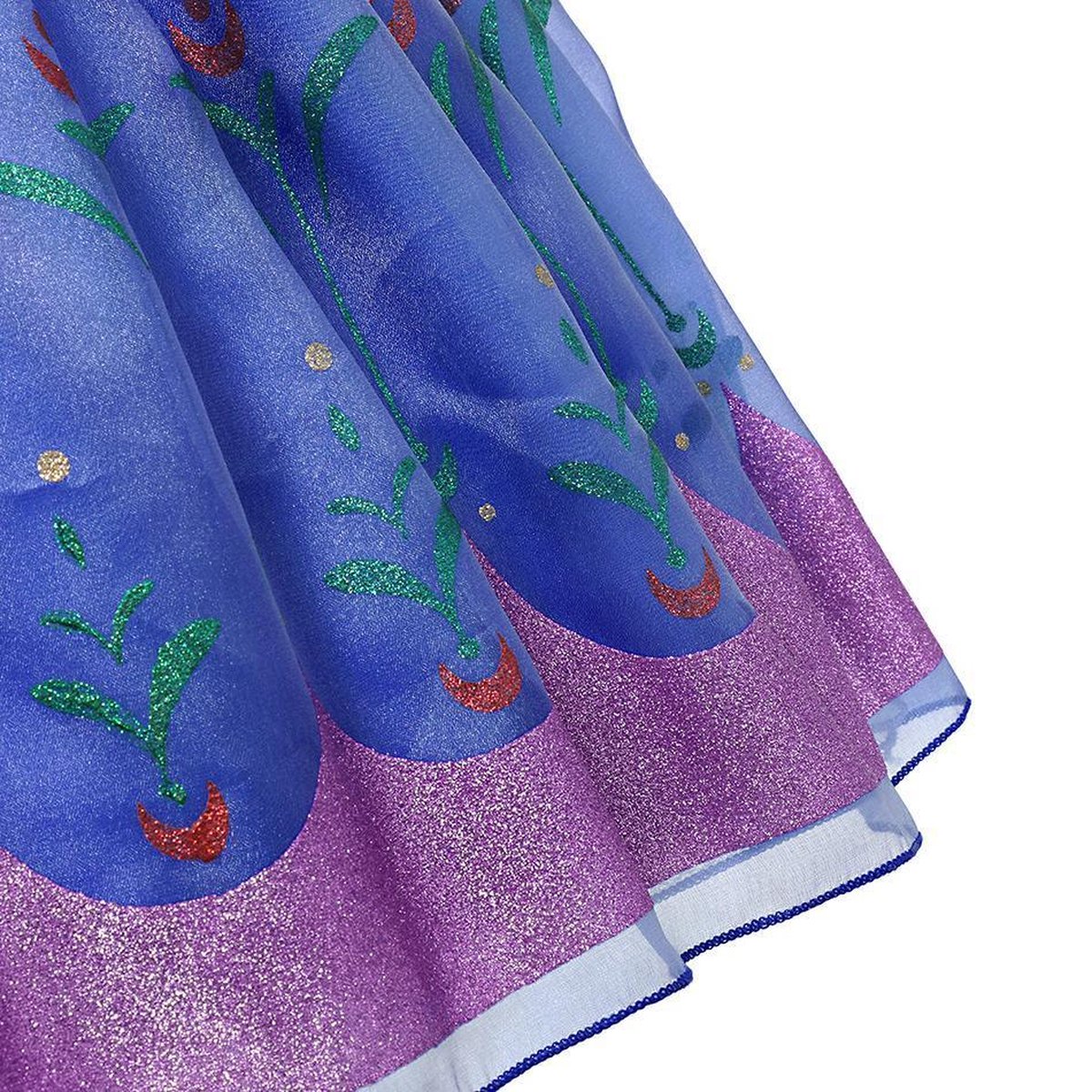 Prinsessendroom - Details De prinses Anna jurk met cape, een