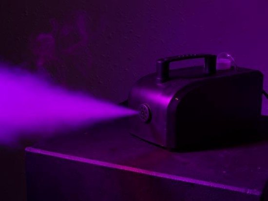 HQ-Power Rookmachine, 400 W, vaste afstandsbediening met kabel, snelle opwarmtijd, rookuitstoot 70 m³ per minuut, verwijderbare tank van 0.3 liter, compact en draagbaar — afbeelding 4