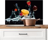 Spatscherm keuken 80x55 cm - Kookplaat achterwand Watersplash - Fruit - Zwart - Muurbeschermer - Spatwand fornuis - Hoogwaardig aluminium