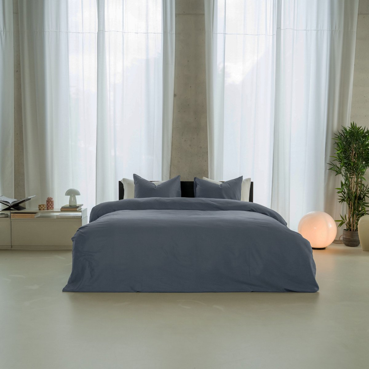 kayori Saya Dekbedovertrek Katoensatijn - 240x200-220 cm +2 slopen - Lits-jumeaux - Biologisch Katoen - Denim