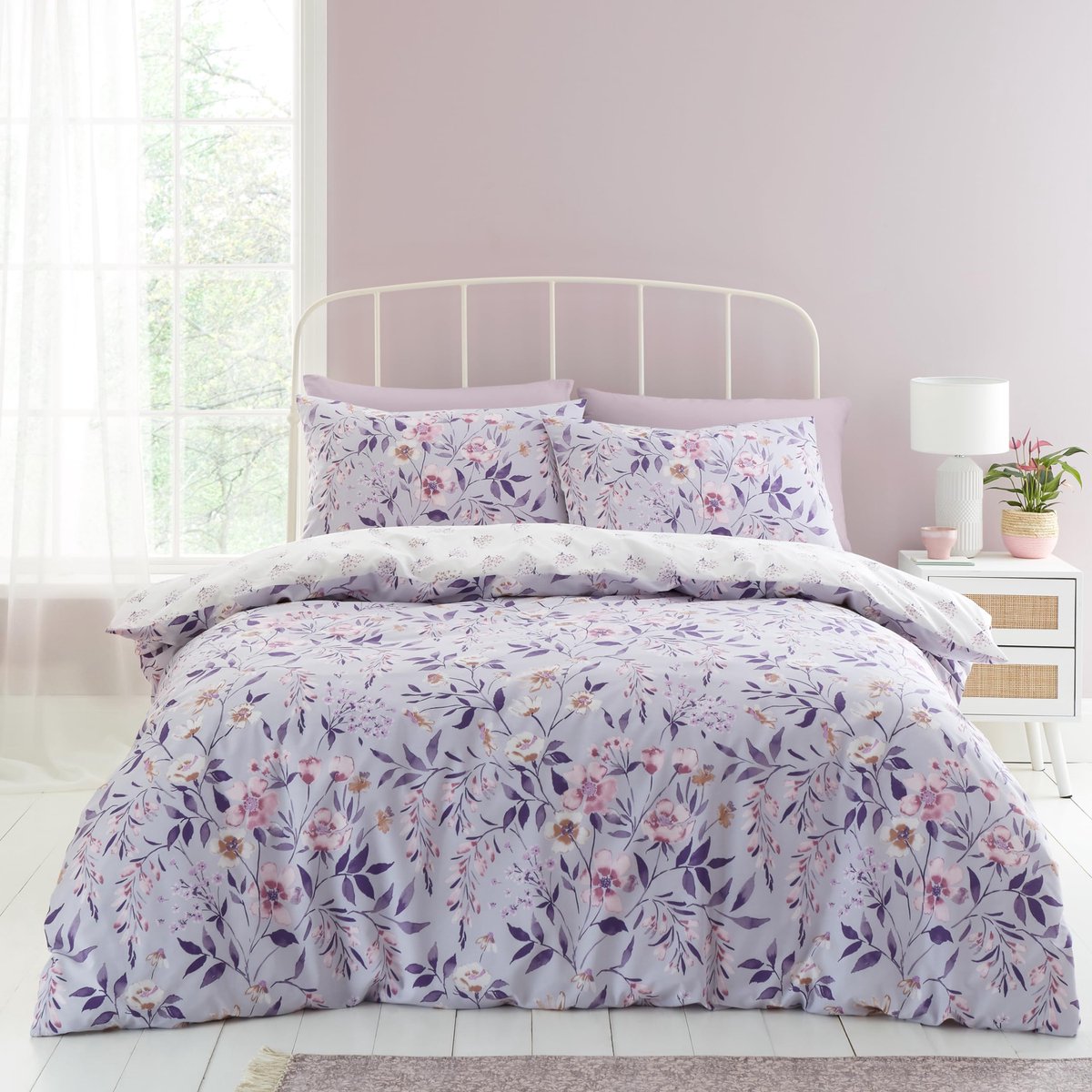 Ibenzoa® Bloemenpatroon Wende-Beddengoedset met Kussenslopen in Zachte Lila Tinten voor Luxe Slaapcomfort