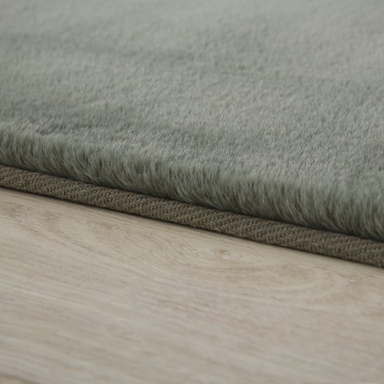 Tapis moelleux super doux vert foncé 120 x 170 cm Moonay Home