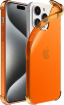 Smartphonica Telefoonhoesje geschikt voor iPhone 15 Pro - Transparant Shockproof siliconen Hoesje met Stootrand – Oranje geschikt voor iPhone 15 Pro
