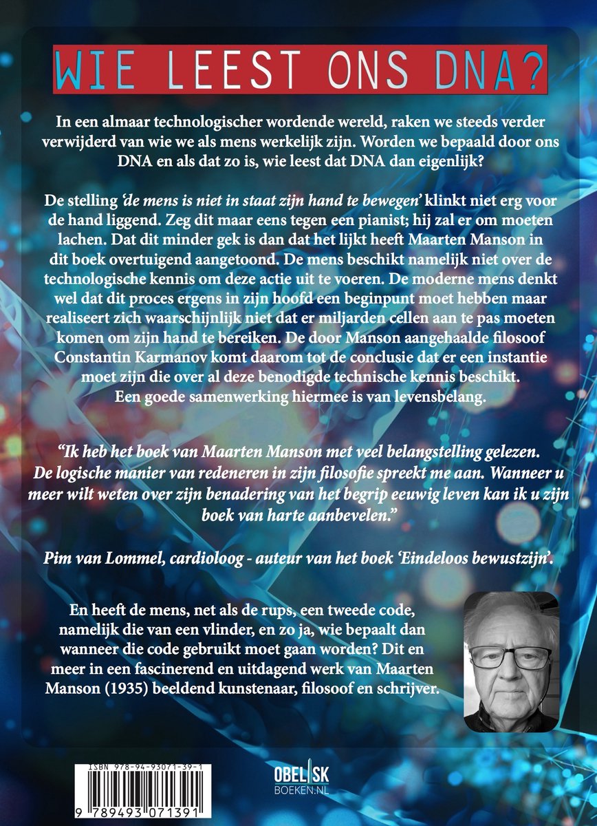 Boek kaft met de tekst 'Wie leest ons DNA?' en een portret van Maarten Manson.