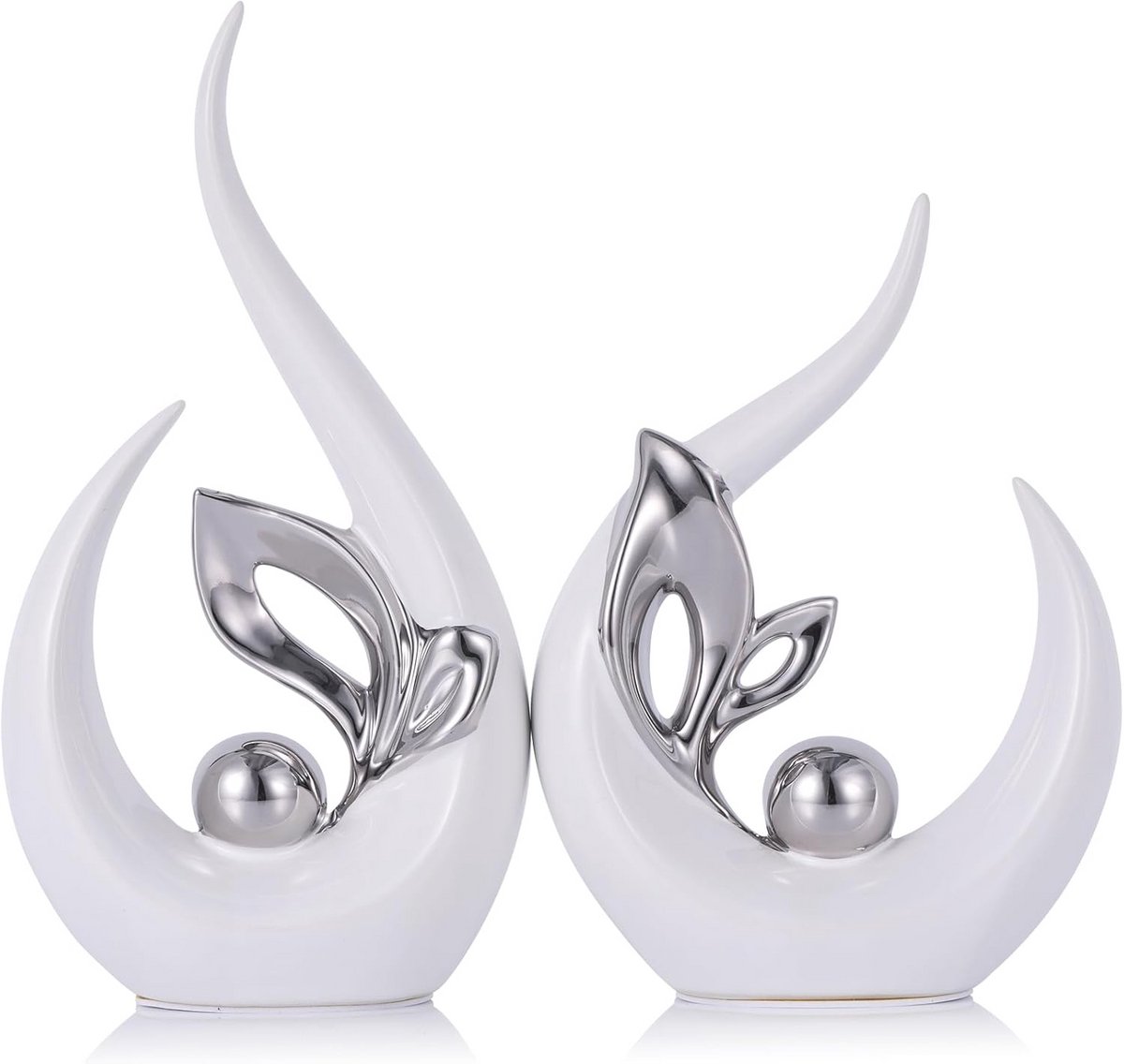 Abstracte Sculpturen in Wit en Zilver voor Woondecoratie