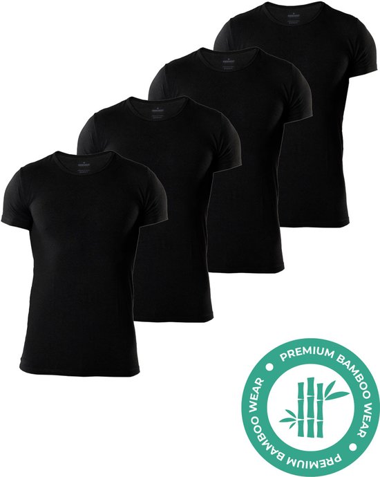 Quatre t-shirts noirs SQQUADD en bambou alignés, avec logo 'Premium Bamboo Wear'.