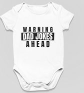 Cadeau Vaderdag - Barboteuse Attention Papa Jokes Ahead - Taille 92 - Couleur Wit - 100% Katoen