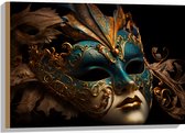 Hout - Venetiaanse carnavals Masker met Blauwe en Gouden Details tegen Zwarte Achtergrond - 75x50 cm - 9 mm dik - Foto op Hout (Met Ophangsysteem)