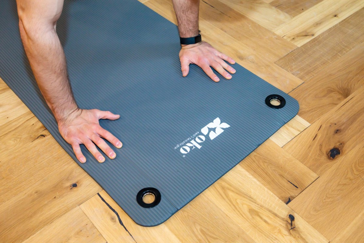 Yogamat (met oogjes) - 0,8 cm dik