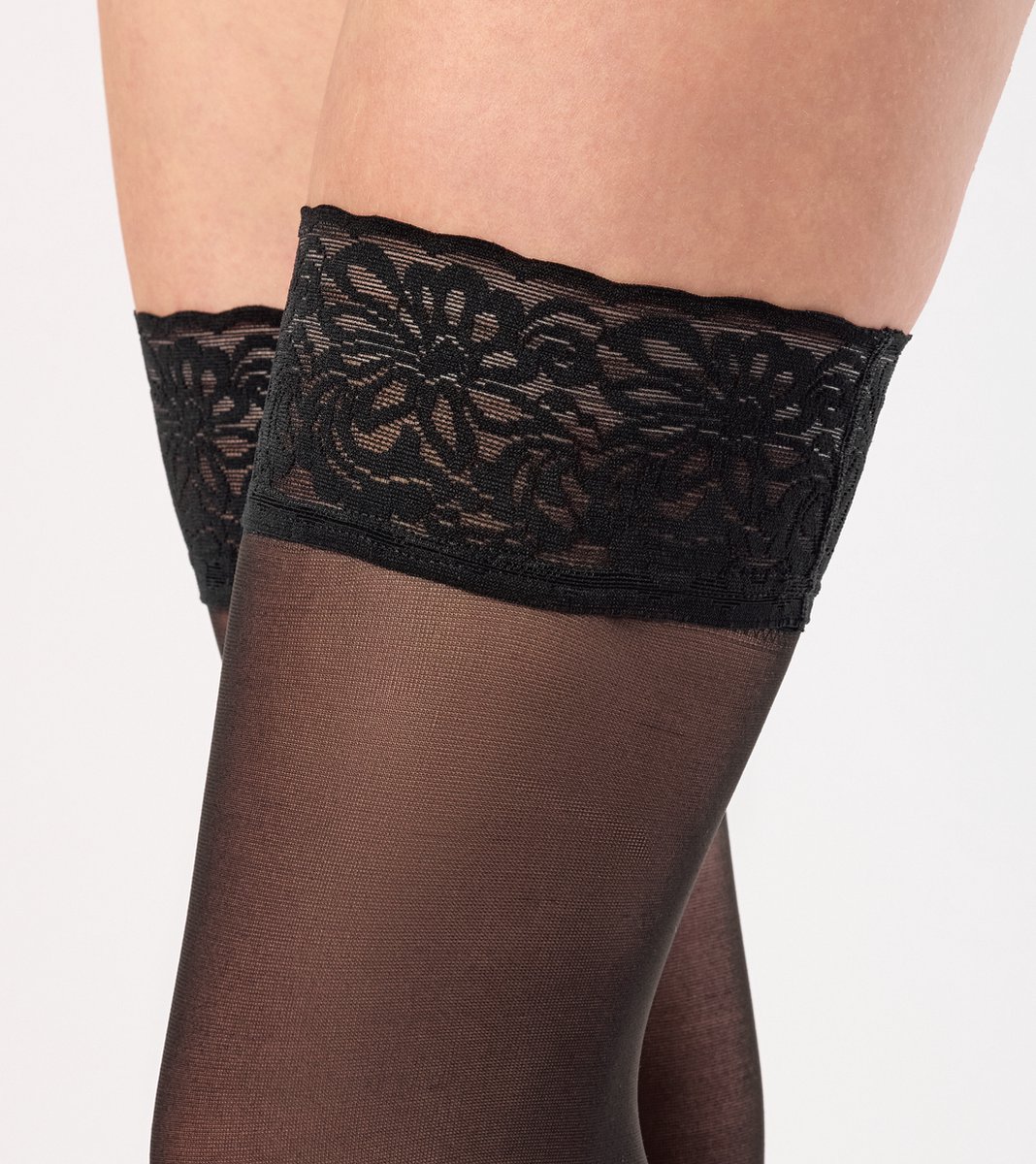 Merry Style MS-SS-J01 Dames Panty - 15 DEN- halsterloos - Fijn Kousen - Polyamide - Nero - M-L