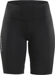 Zwarte Craft sporttight met wit logo op de zijkant.