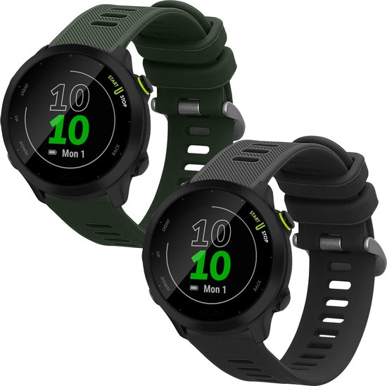 Deux montres connectées, une avec un bracelet gris et une avec un bracelet vert foncé, avec un écran numérique.