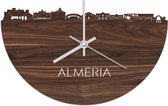 Skyline Klok Almeria Notenhout - Ø 40 cm - Stil uurwerk - Wanddecoratie - Meer steden beschikbaar - Woonkamer idee - Woondecoratie - City Art - Steden kunst - Cadeau voor hem - Cadeau voor haar - Jubileum - Trouwerij - Housewarming - WoodWideCities