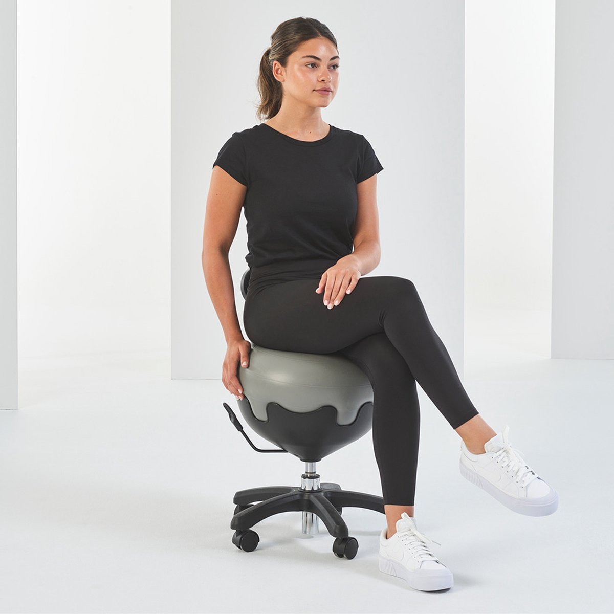 Mambo Max Verstelbare Balstoel - Ergonomische Zitbal voor Kantoor en Thuiswerken - Zwart/Grijs