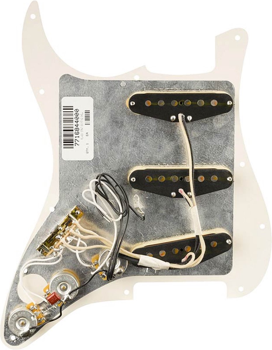 Fender 992345500 Original '57/'62 SSS, 11 screw holes, tortoise shell