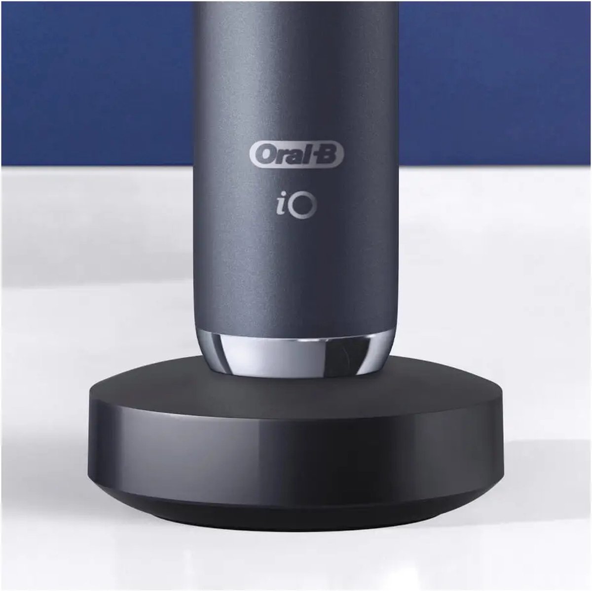 Afbeelding 3 van Oral-B Special Edition iO - 9 - Roze en Zwart - Elektrische Tandenborstel - Duopack