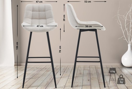 Afmetingen van de creme barkruk: breedte 47cm, diepte 52cm, hoogte 106cm. Zithoogte 78cm.