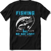 Fishing Has No Age Limit - Vissen T-Shirt | Blauw | Grappig Verjaardag Vis Hobby Cadeau Shirt | Dames - Heren - Unisex | Tshirt Hengelsport Kleding Kado - Zwart - 3XL