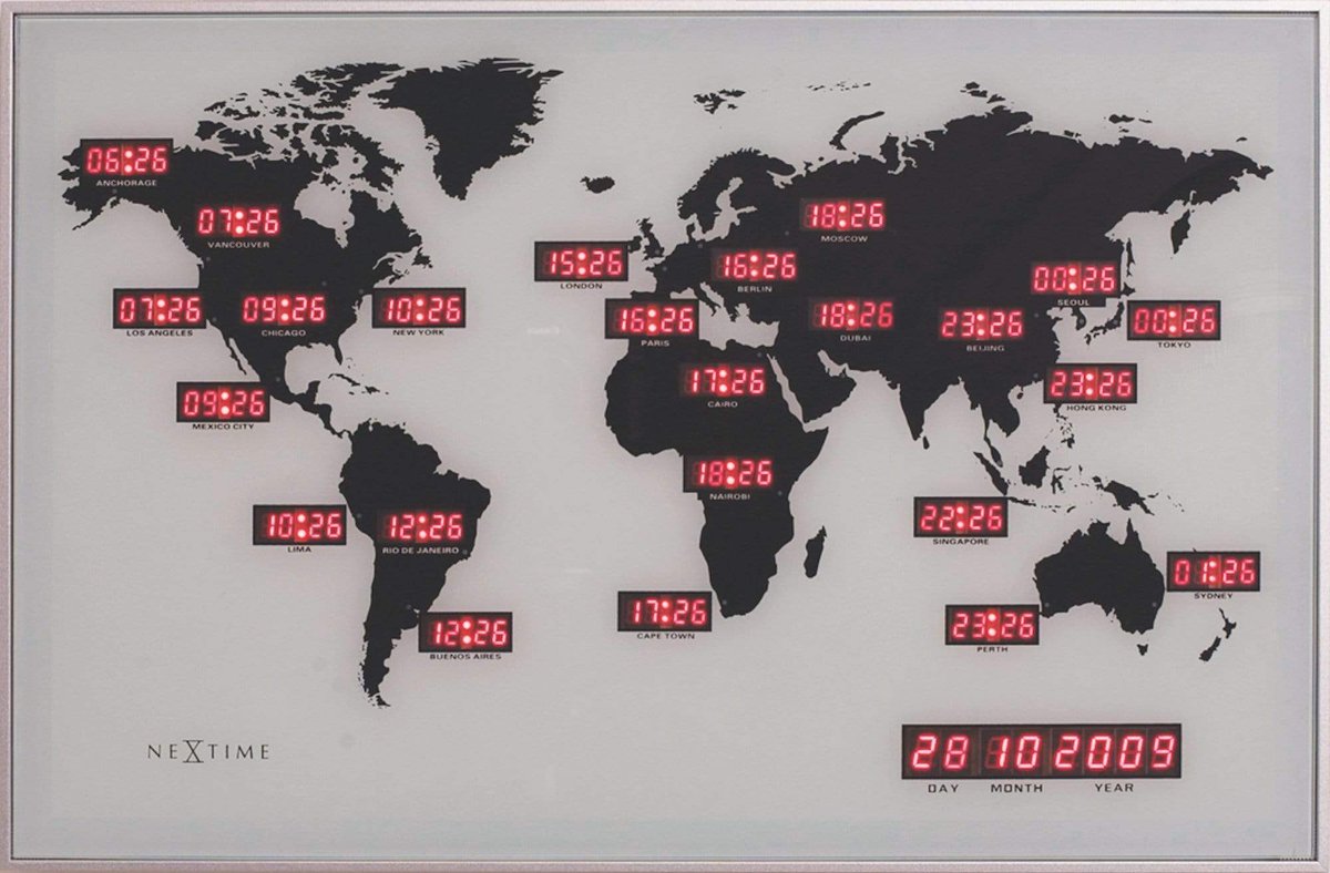 NeXtime World Time Digit – Wandklok – 55 × 36 cm – Aluminium – Rood