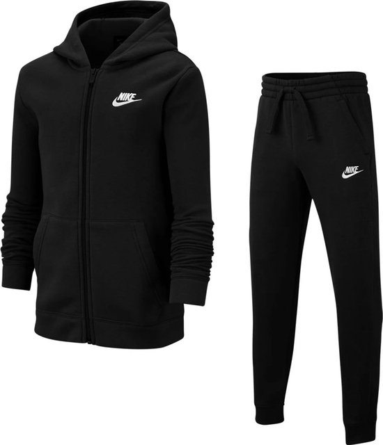 skelet zacht Armoedig Nike Sportswear Core Jongens Trainingspak - Maat 146 - Zwart | bol.com