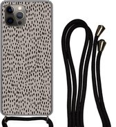 Coque avec cordon iPhone 12 Pro - Pois - Marron - Zwart - Siliconen - Bandoulière - Coque arrière avec cordon - Coque pour téléphone avec cordon - Coque avec corde