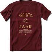 90 Jaar Legendarisch Gerijpt T-Shirt | Bordeauxrood - Ivoor | Grappig Verjaardag Cadeau | Dames - Heren | - Burgundy - XL