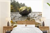 Rock on the beach à Haida Gwaii au Canada papier peint photo vinyle largeur 240 cm x hauteur 260 cm - Tirage photo sur papier peint (disponible en 7 tailles)