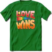 Love Wins | Pride T-Shirt | Grappig LHBTIQ+ / LGBTQ / Gay / Homo / Lesbi Cadeau Shirt | Dames - Heren - Unisex | Tshirt Kleding Kado | - Donker Groen - L